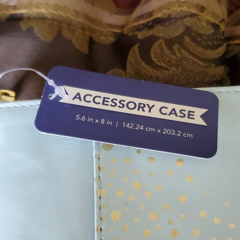 Frontgate leather accessory case - Picture 2 of 3